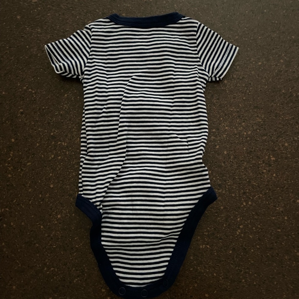 Baby boy clothes size 0-3 months - Picture 10 of 15